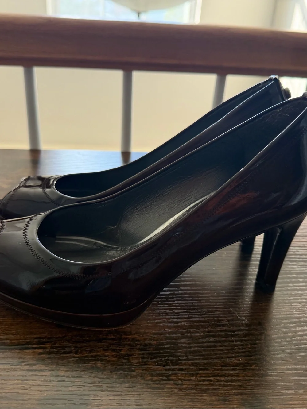 Stuart Weitzman Black Patent Leather Round-Toe Pumps